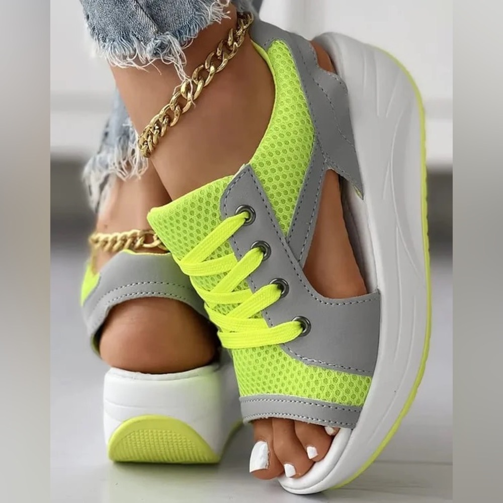 Source Unknown Neon Yellow and Gray Platform Sneakers for Women